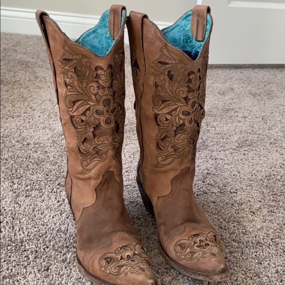 Corral women’s cowboy boots